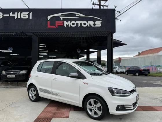 VOLKSWAGEN FOX 1.6 MI ROCK IN RIO 8V FLEX 4P MANUAL VOLKSWAGEN FOX 1.6 MI ROCK IN RIO 8V FLEX 4P MANUAL